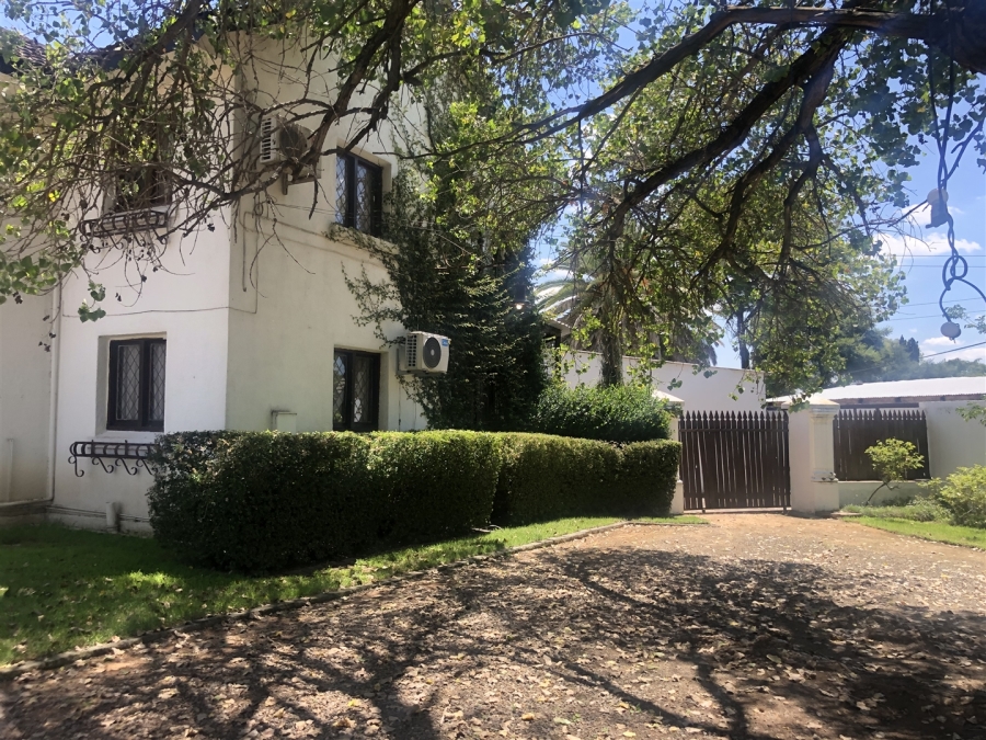 7 Bedroom Property for Sale in Parys Free State